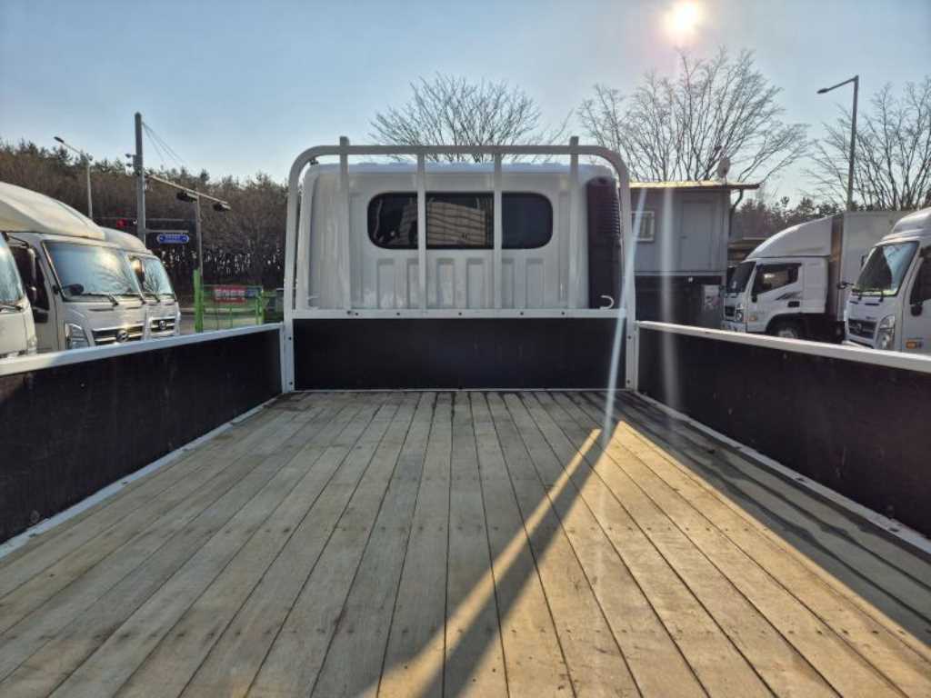 medium and large cargo Cargo - Vista 7