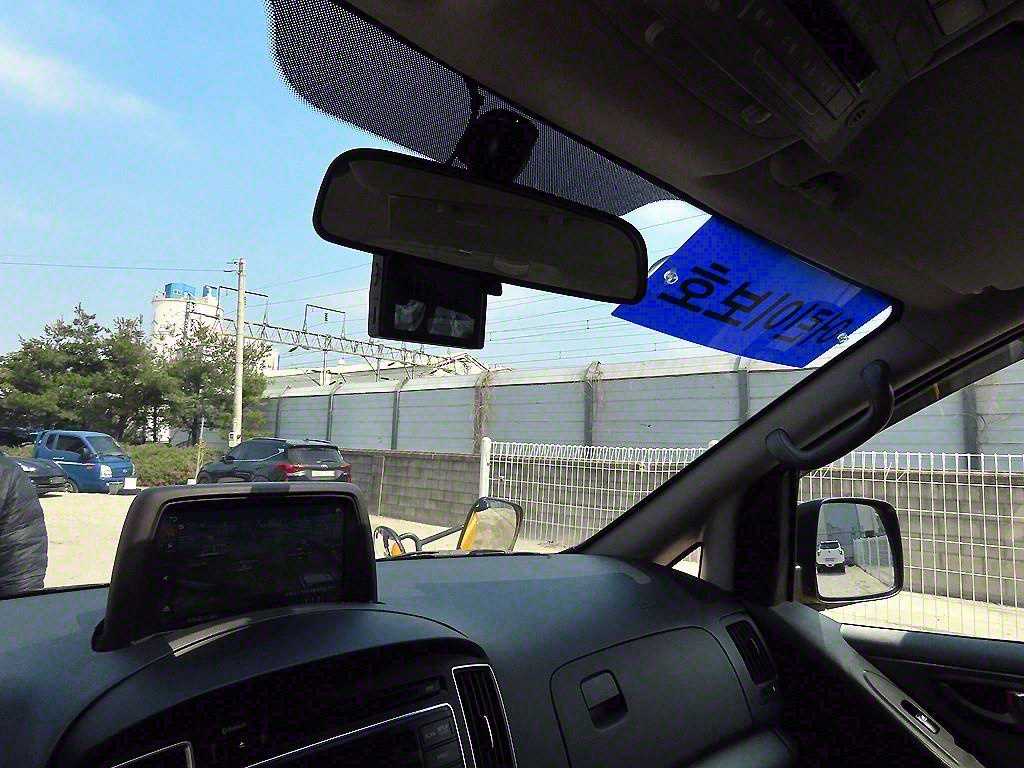 HYUNDAI Starex 2018 Amarillo - Importación desde Corea - HF Imports Iquique - Foto 16