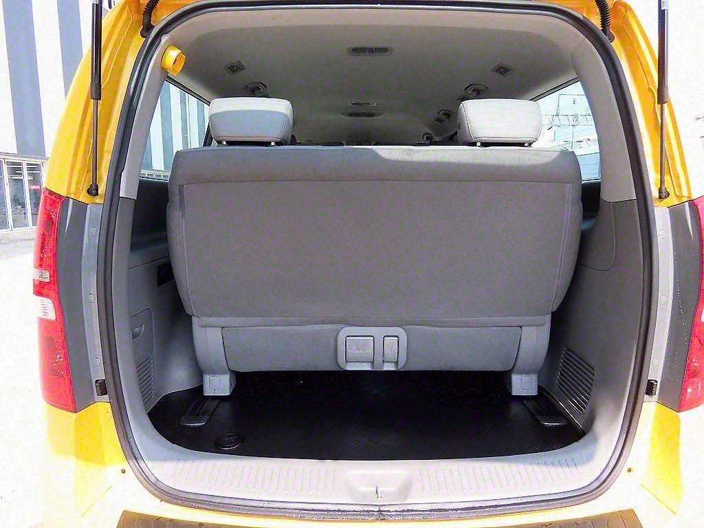 HYUNDAI Starex 2018 Amarillo - Importación desde Corea - HF Imports Iquique - Foto 18