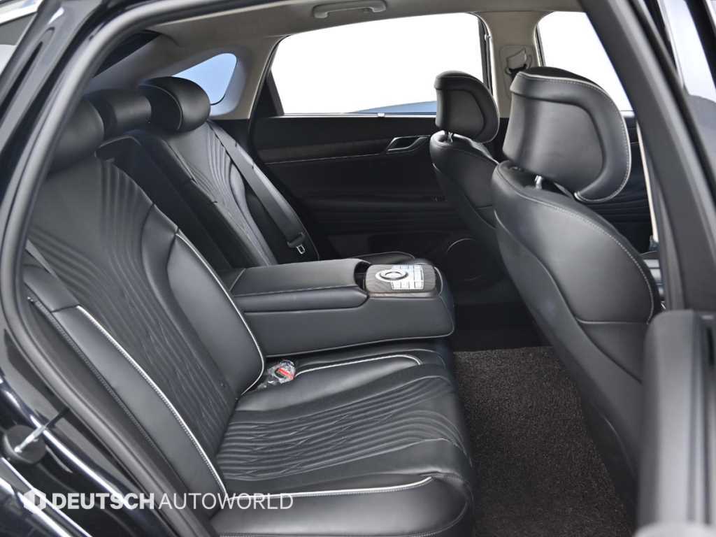 Genesis G80 - Vista 12