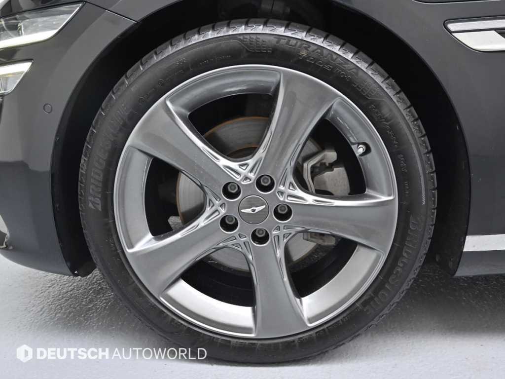 Genesis G80 - Vista 5