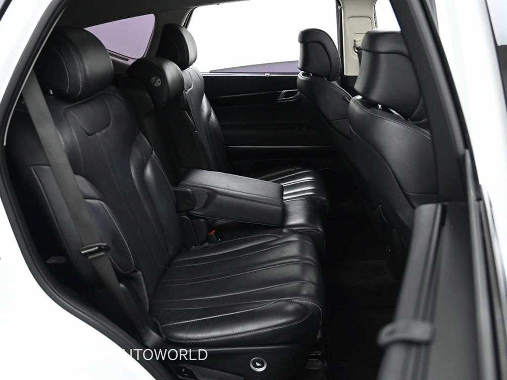 Genesis GV80 - Vista 11