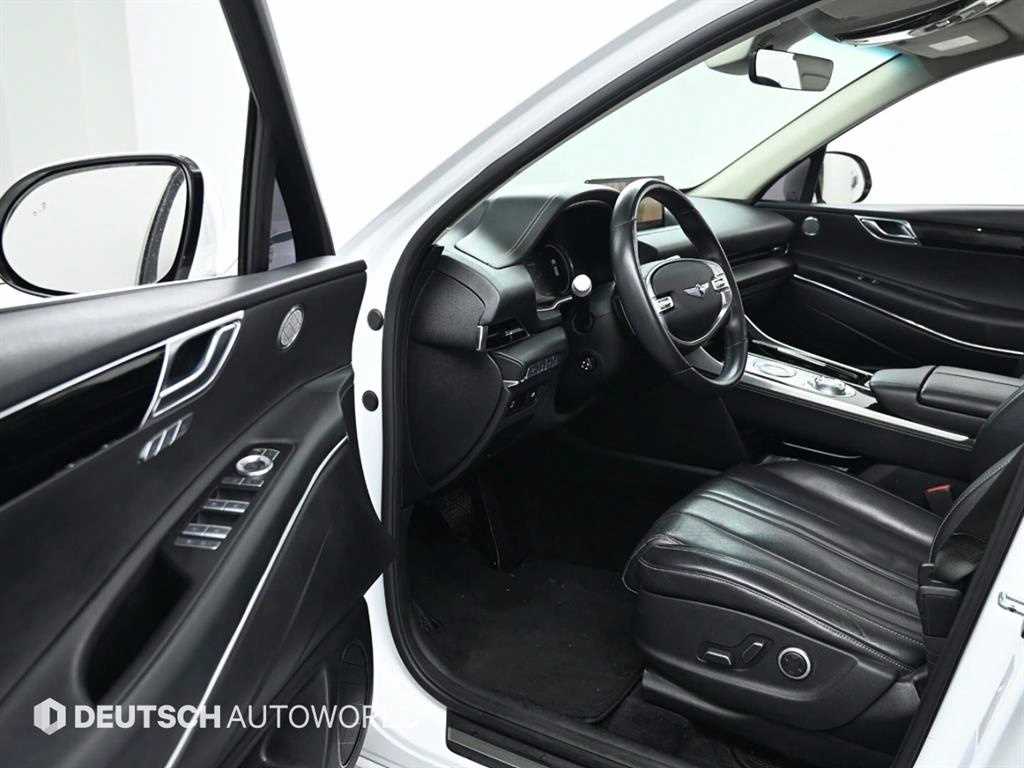 Genesis GV80 - Vista 10