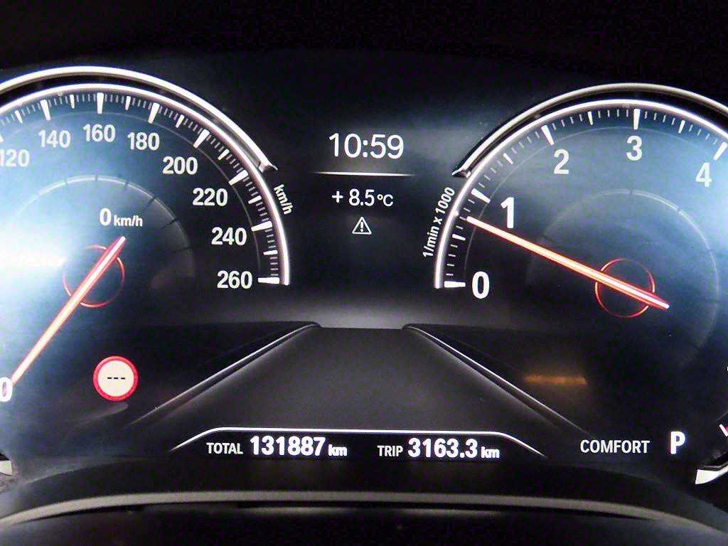 BMW 5 Series - Vista 8