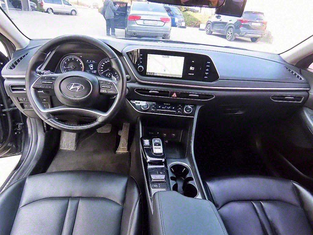 HYUNDAI Sonata - Vista 7