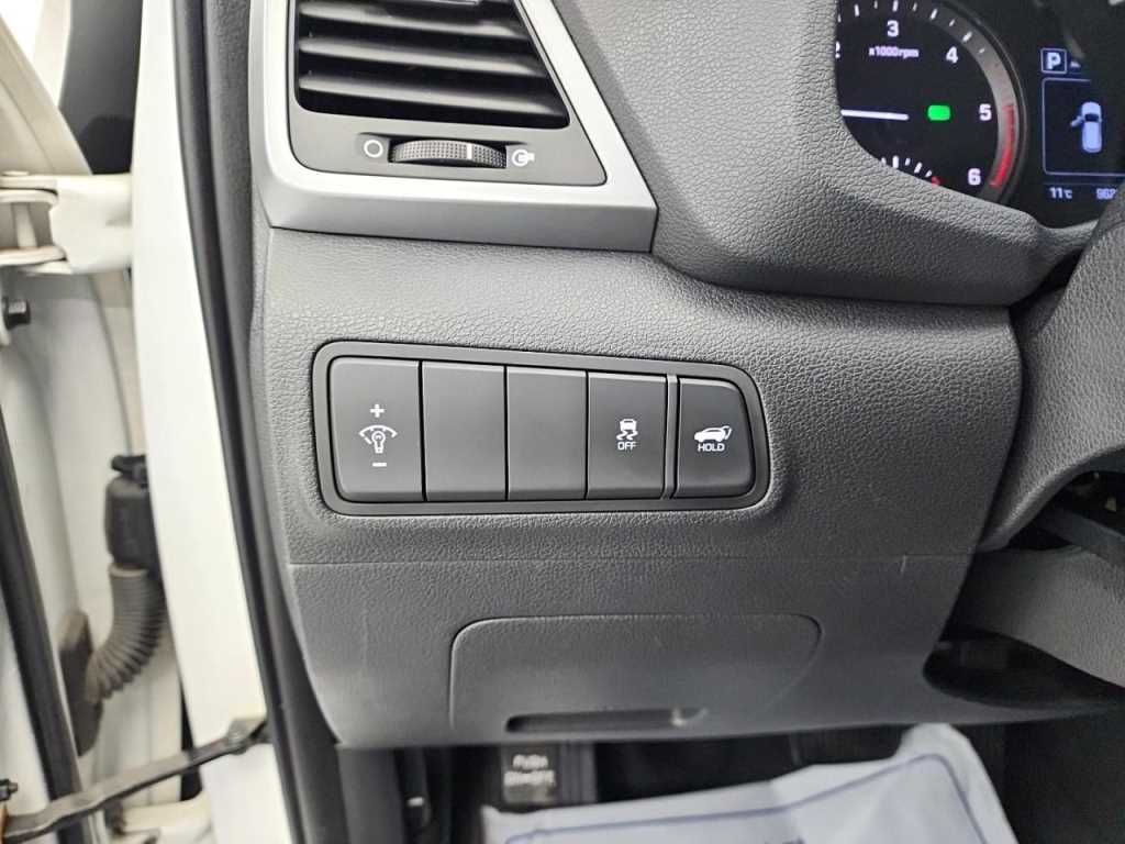 HYUNDAI Tucson 2017 Blanco - Importación desde Corea - HF Imports Iquique - Foto 17