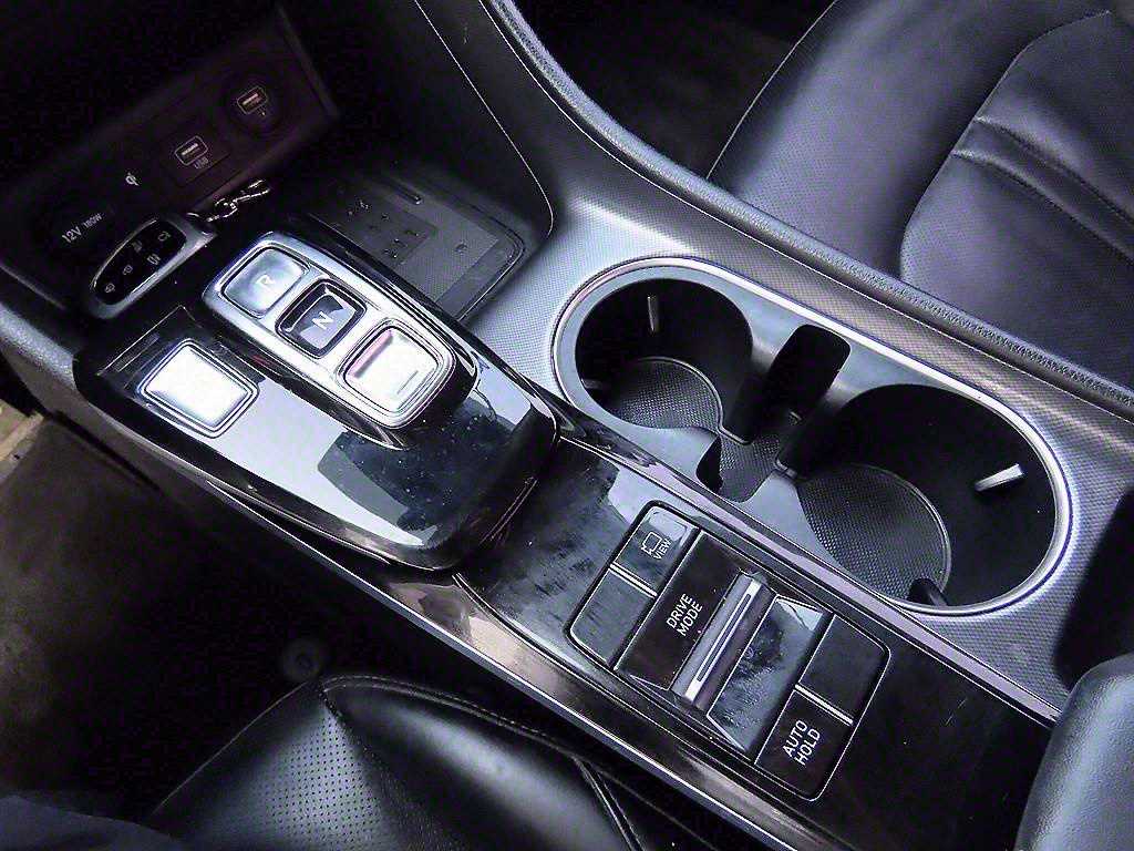 HYUNDAI Sonata - Vista 10