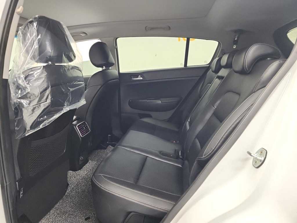 KIA Sportage - Vista 12