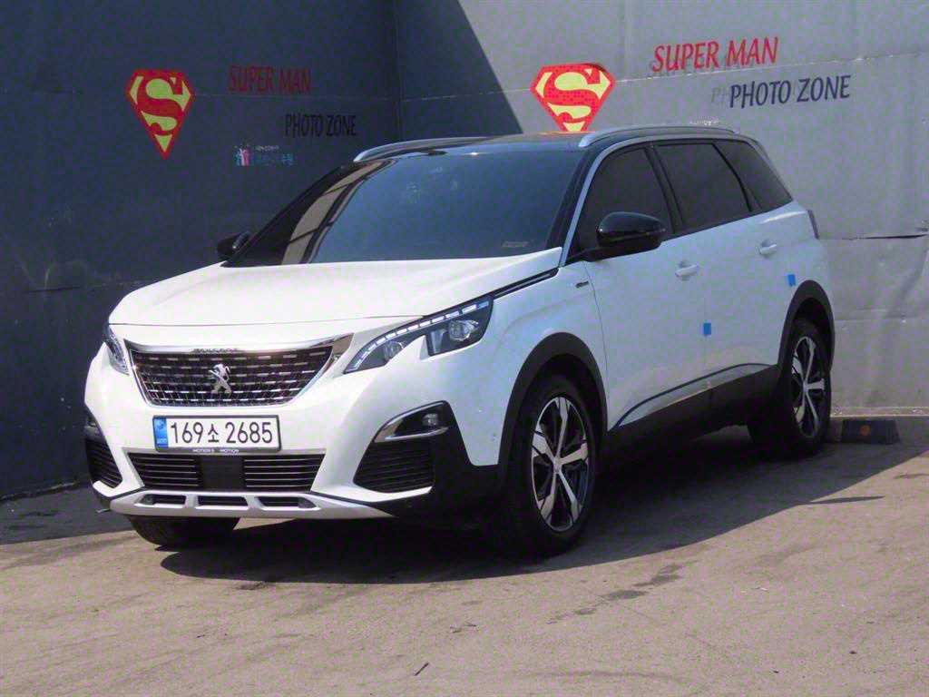 Peugeot 5008