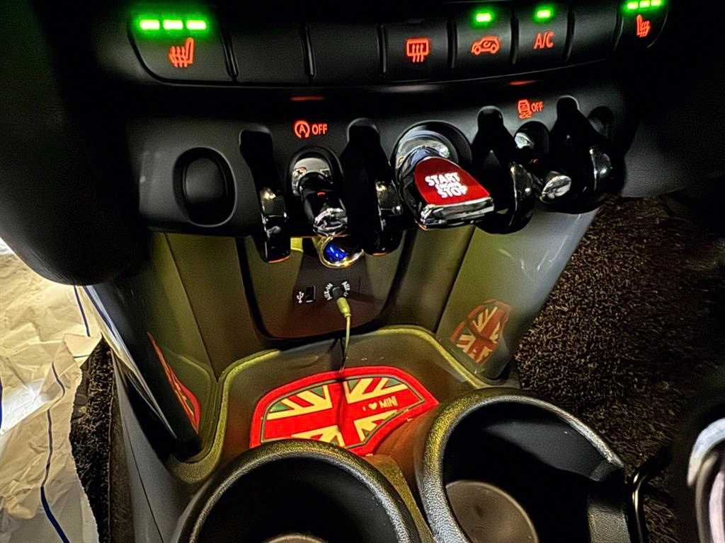 Mini Cooper 2015 the color of pearl - Importación desde Corea - HF Imports Iquique - Foto 14