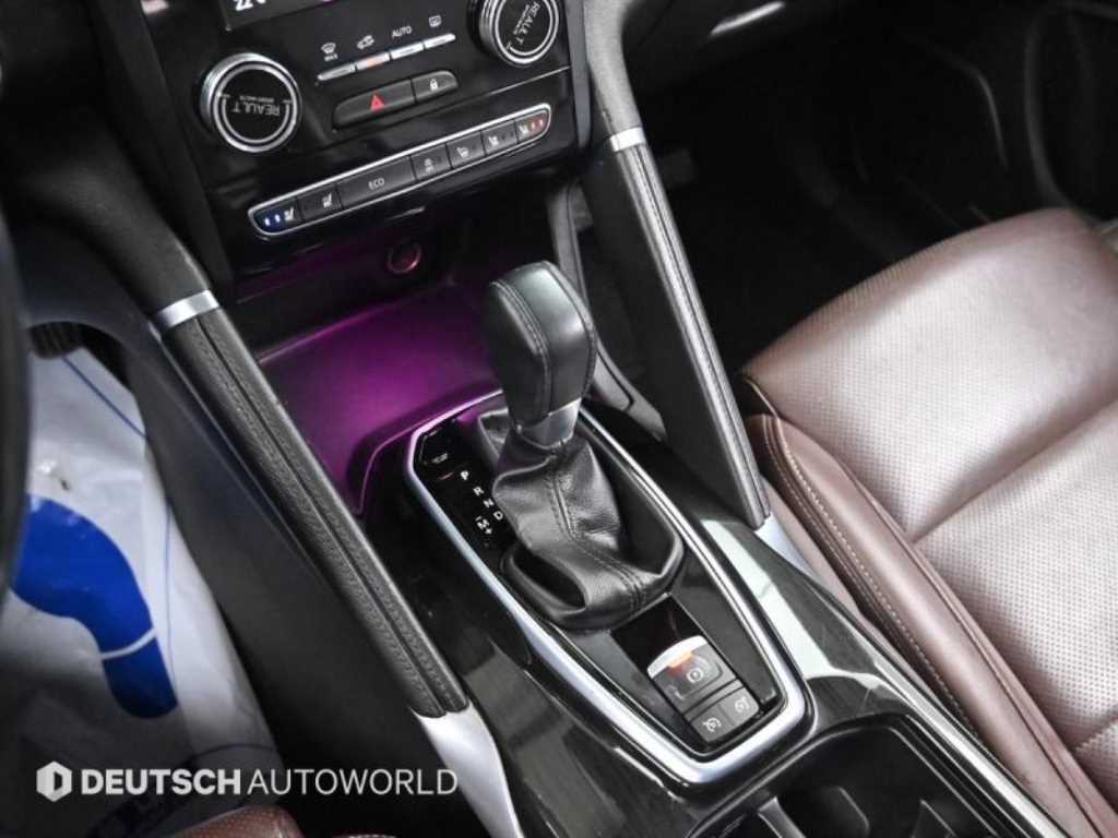 SAMSUNG QM6 - Vista 9