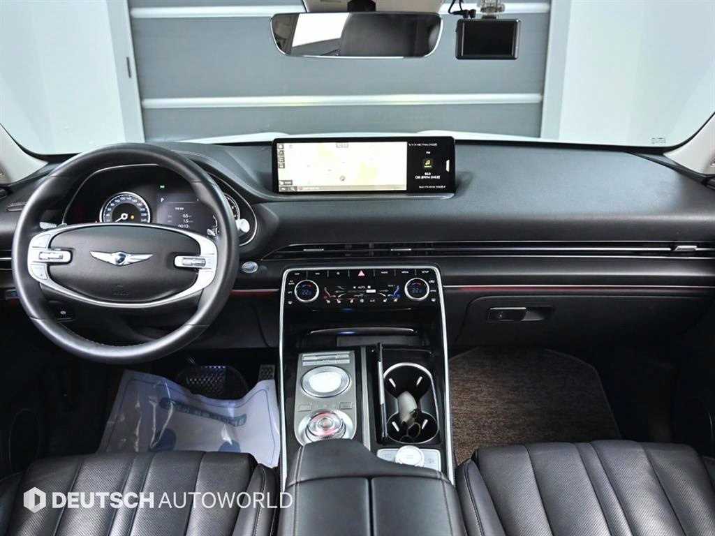 Genesis GV80 - Vista 7