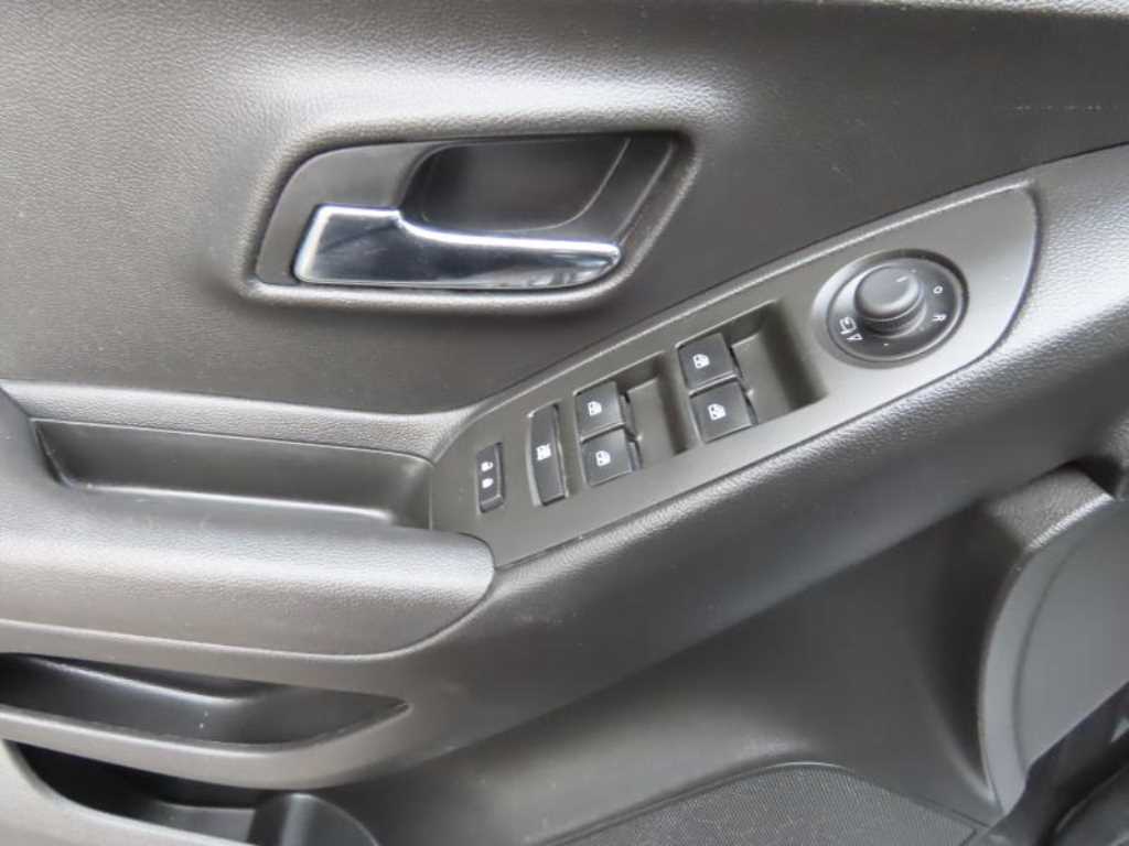 Chevrolet Trax - Vista 11