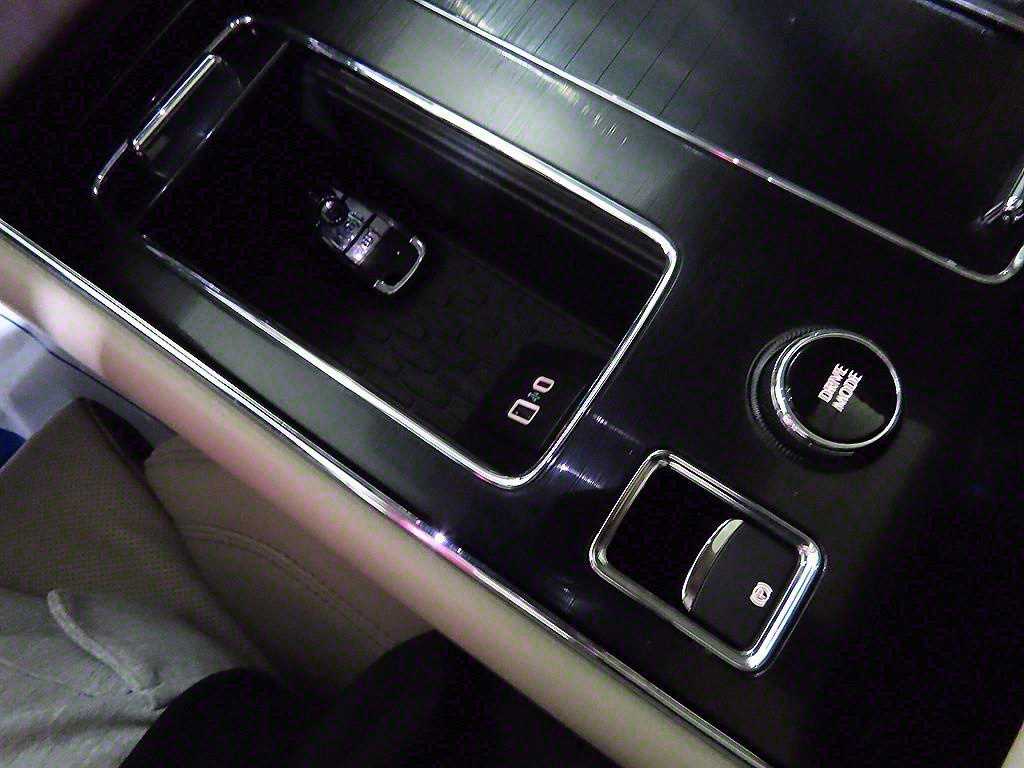 Lincoln Aviator 2021 Blanco - Importación desde Corea - HF Imports Iquique - Foto 13