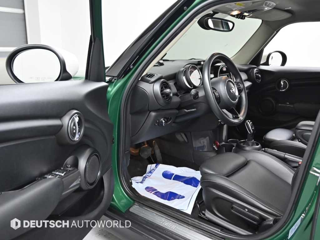 Mini Cooper - Vista 11