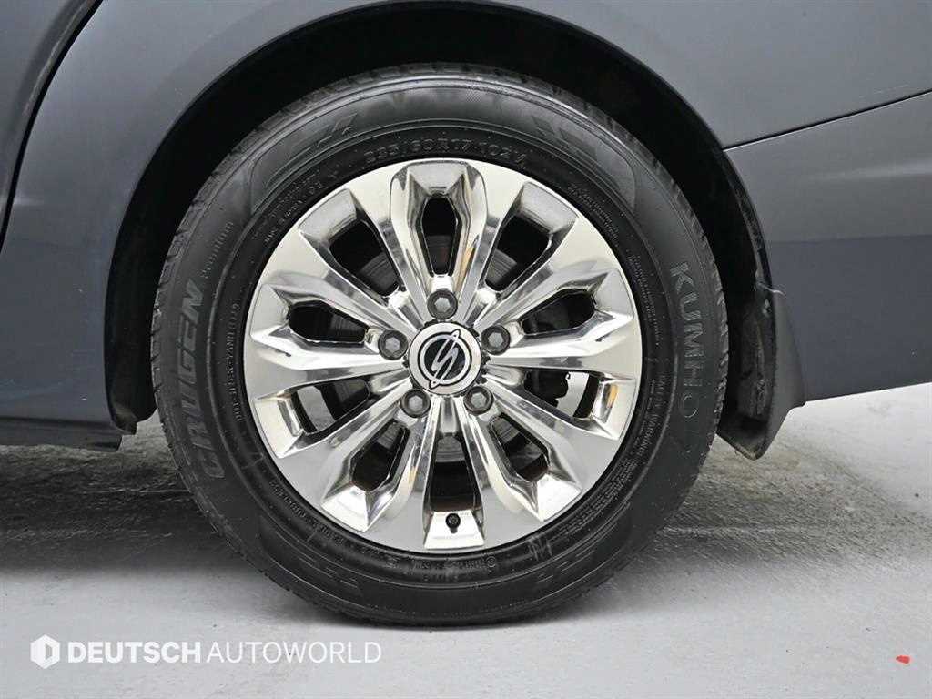 Ssangyong Korando - Vista 5