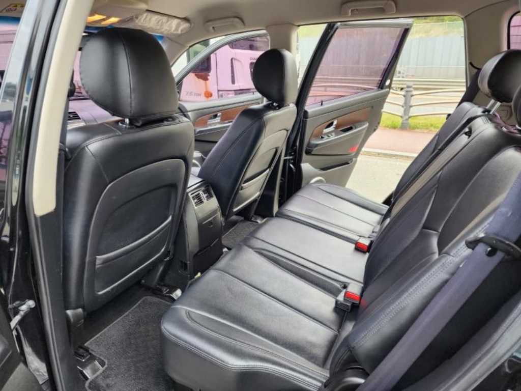 Ssangyong Rexton - Vista 8