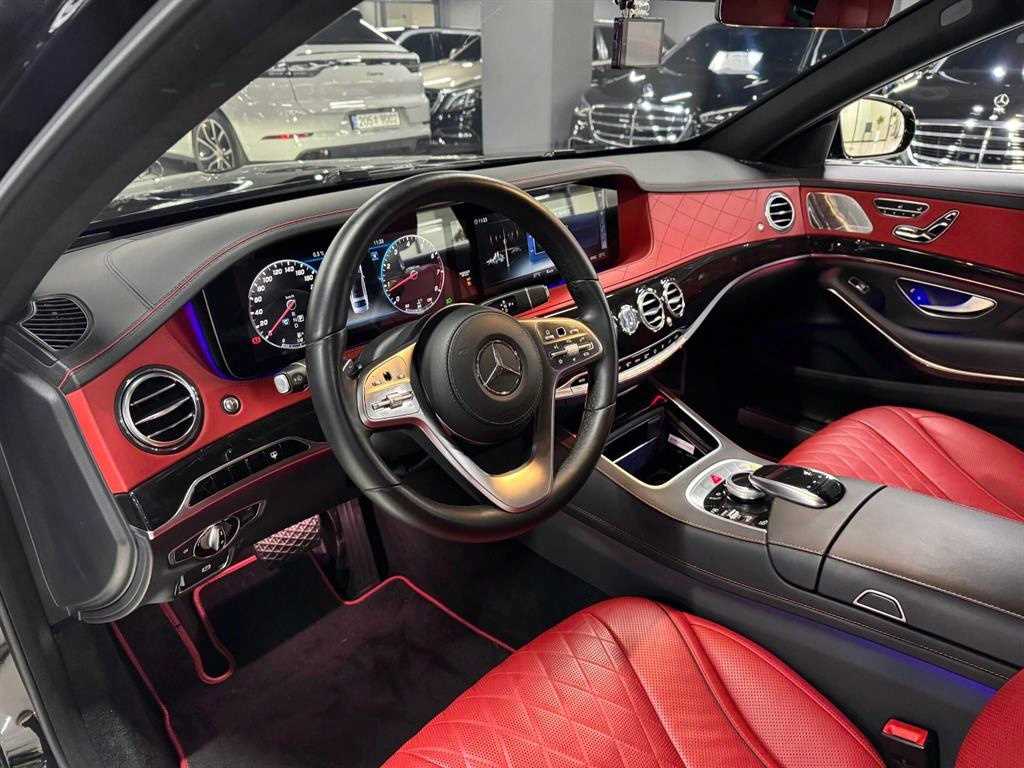 Mercedes Benz S Class - Vista 5