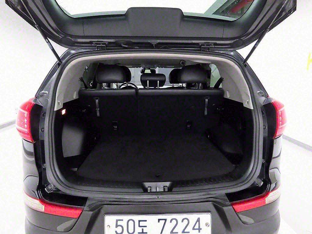 KIA Sportage - Vista 5