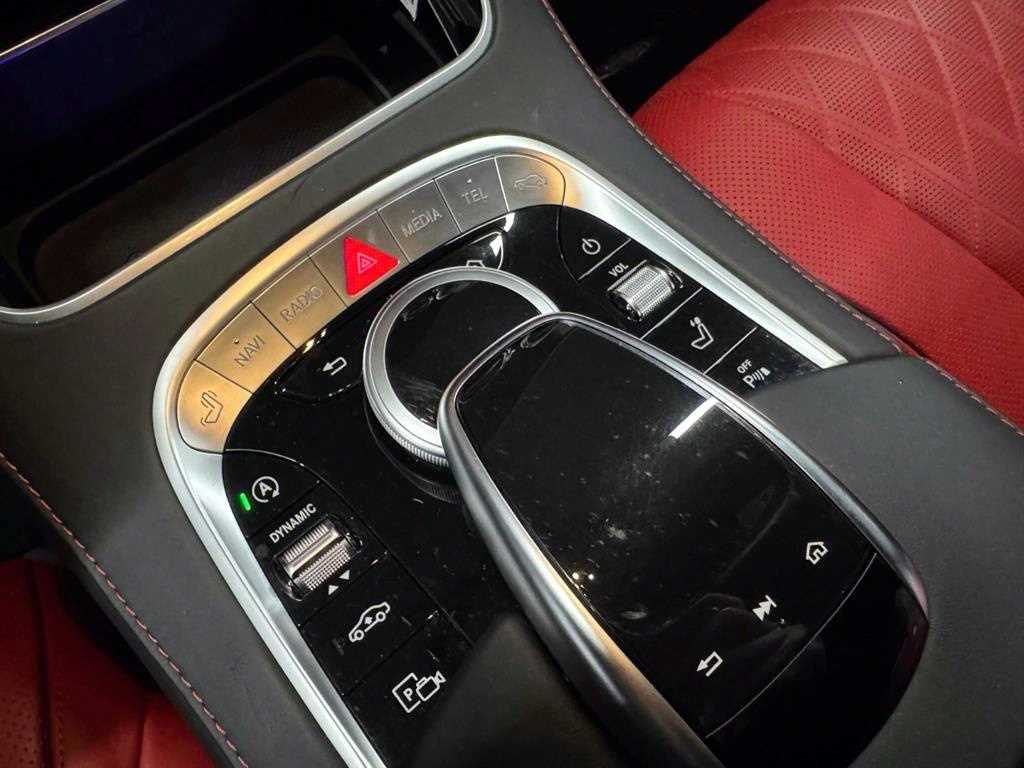 Mercedes Benz S Class - Vista 11