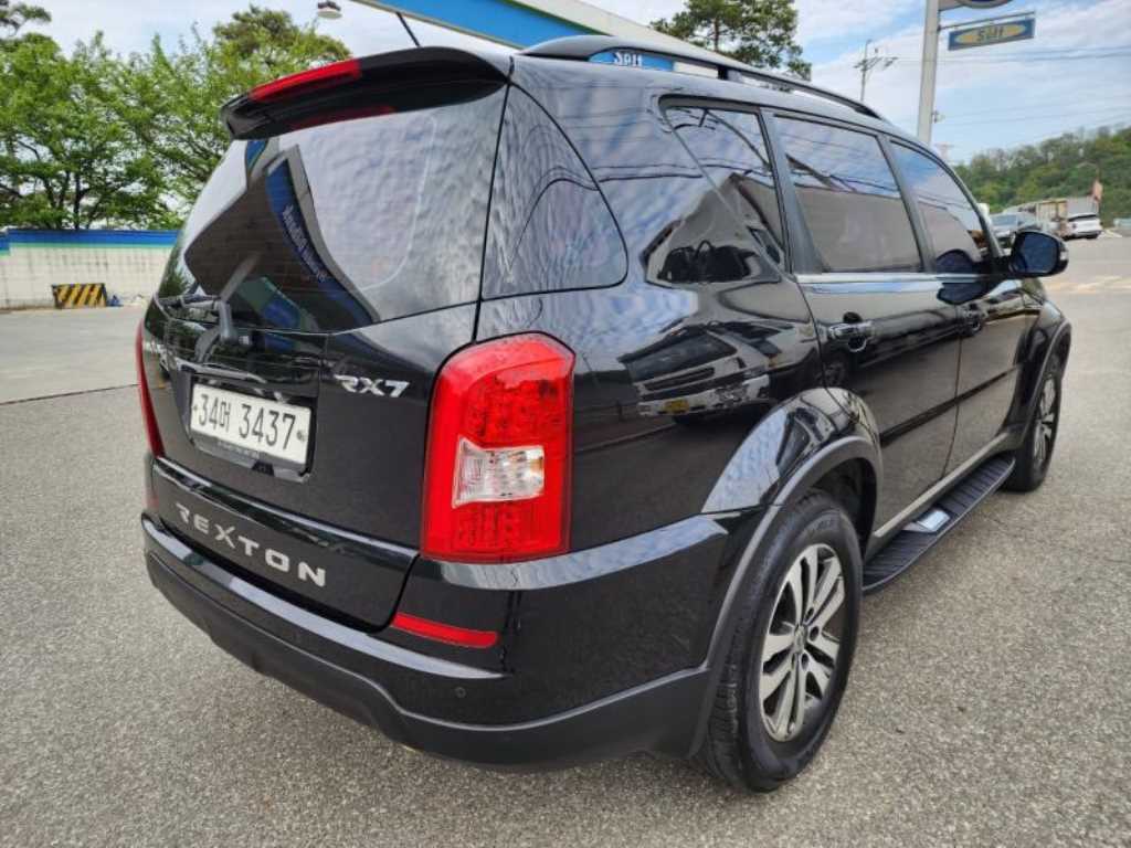 Ssangyong Rexton - Vista 6