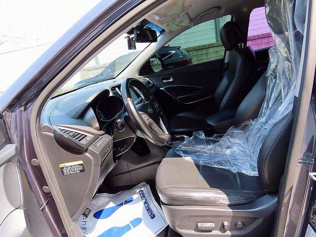 HYUNDAI Santa Fe - Vista 5