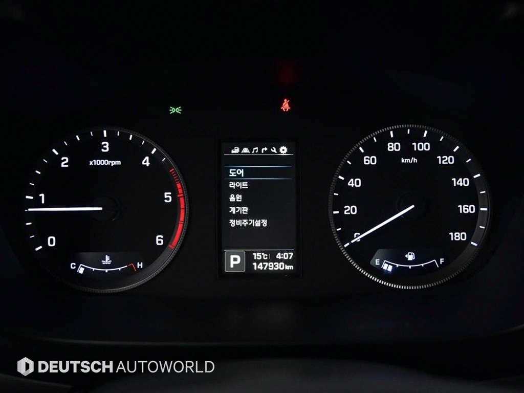 HYUNDAI Solati - Vista 8