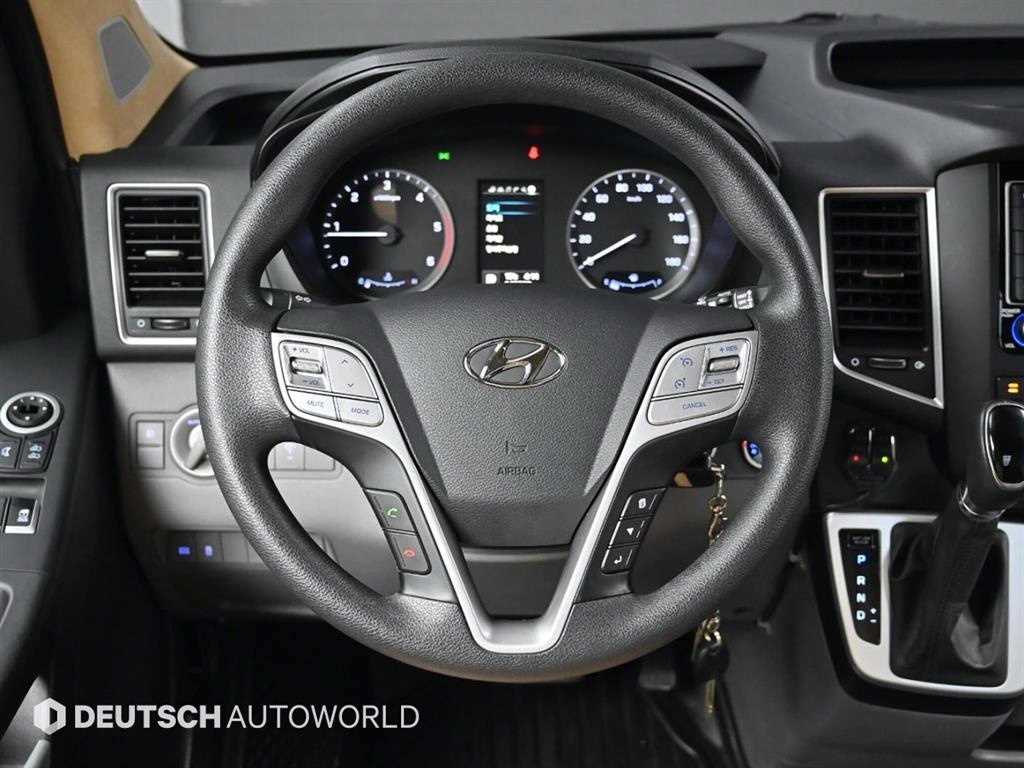 HYUNDAI Solati 2017 Negro - Importación desde Corea - HF Imports Iquique - Foto 13