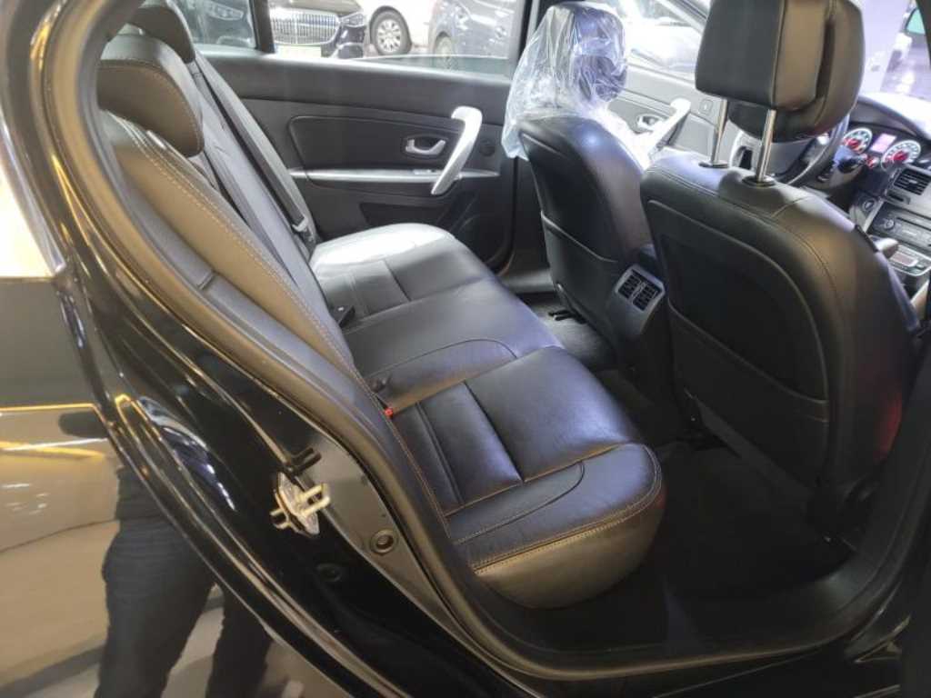 SAMSUNG SM5 - Vista 11