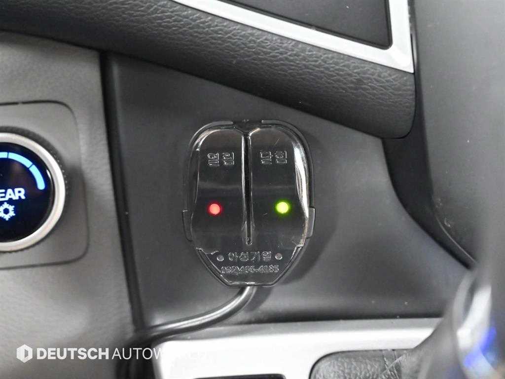 HYUNDAI Solati 2017 Negro - Importación desde Corea - HF Imports Iquique - Foto 17