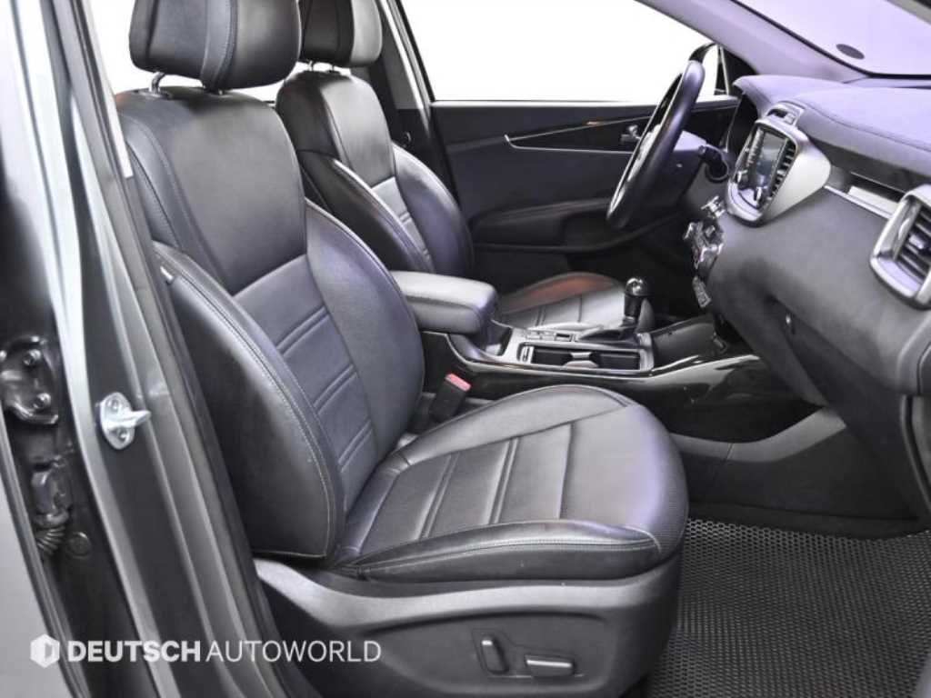 KIA Sorento - Vista 10
