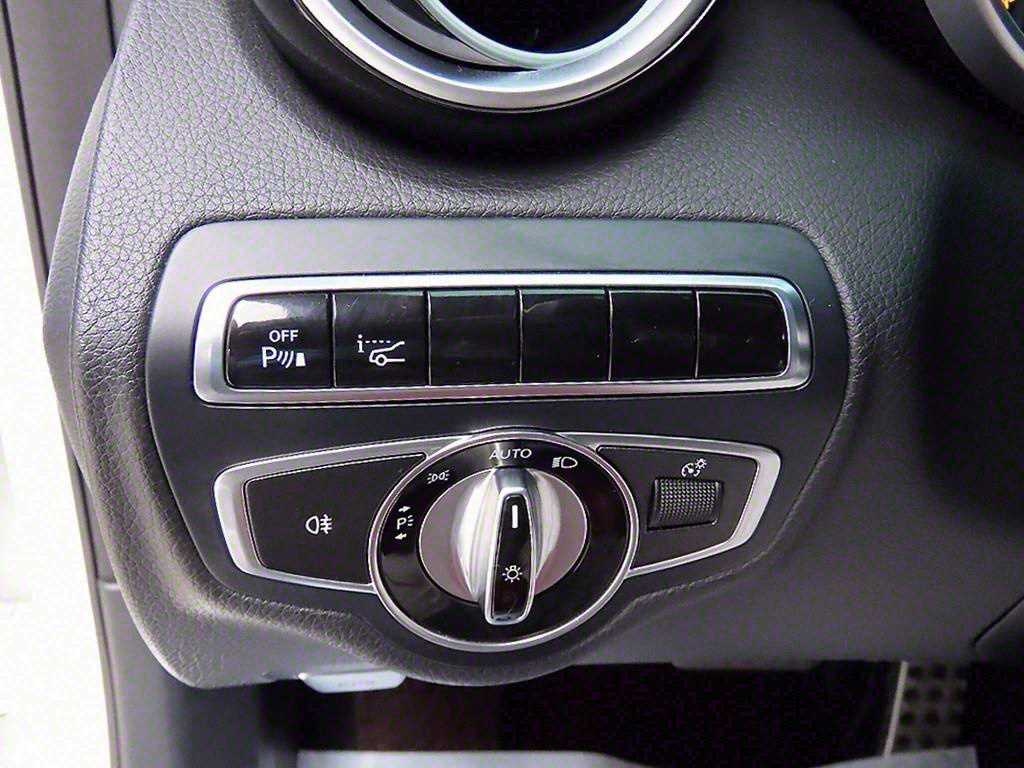 Mercedes Benz C Class 2016 Blanco - Importación desde Corea - HF Imports Iquique - Foto 13