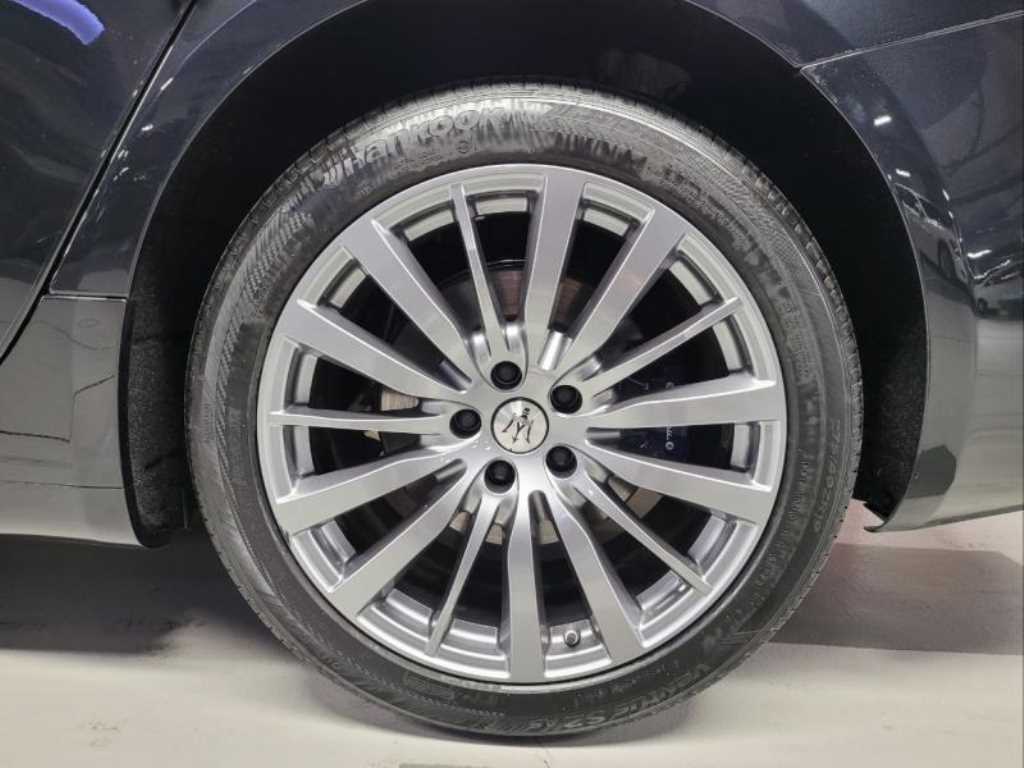 Maserati Ghibli 2022 Negro - Importación desde Corea - HF Imports Iquique - Foto 20