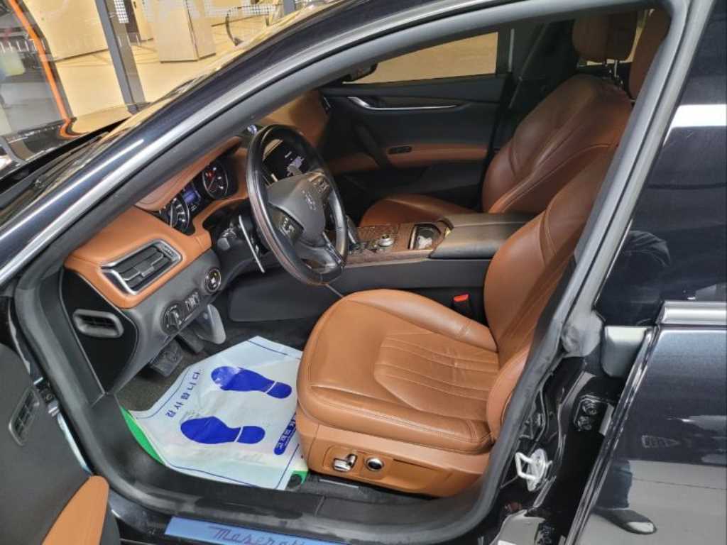 Maserati Ghibli - Vista 7