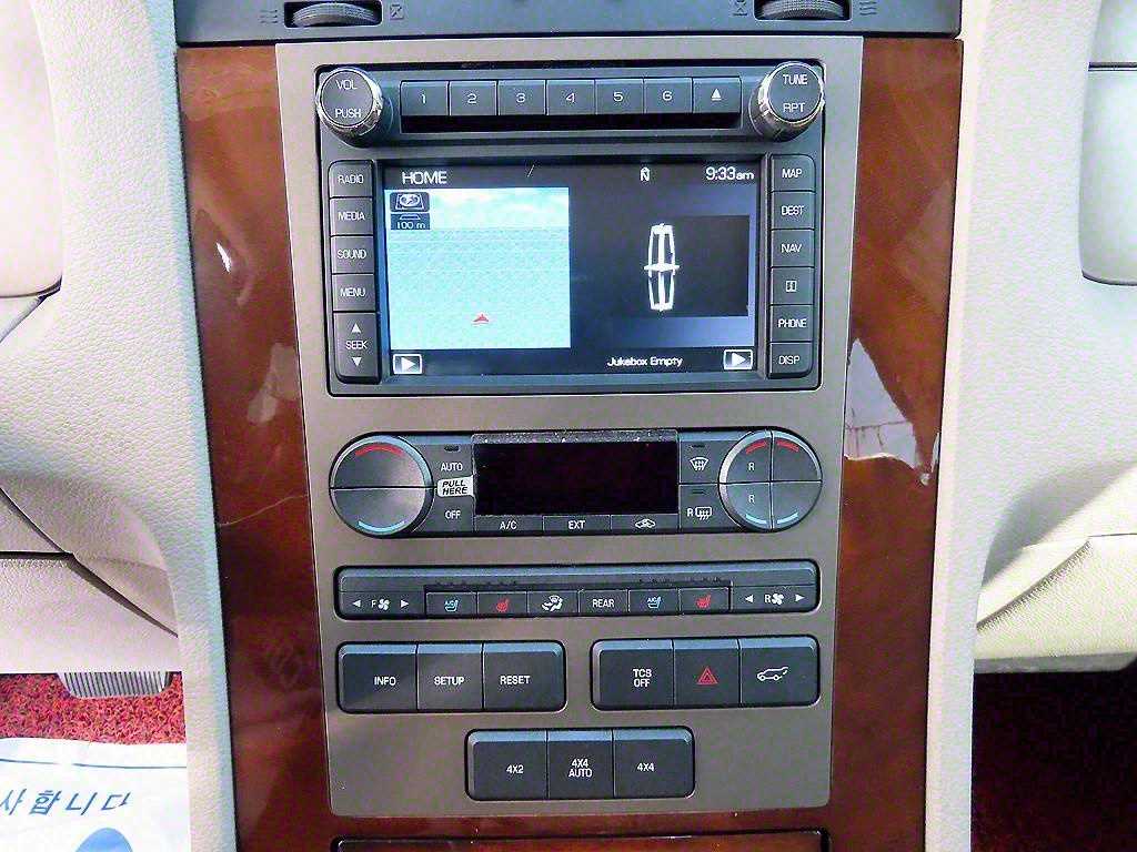 Lincoln Navigator - Vista 12