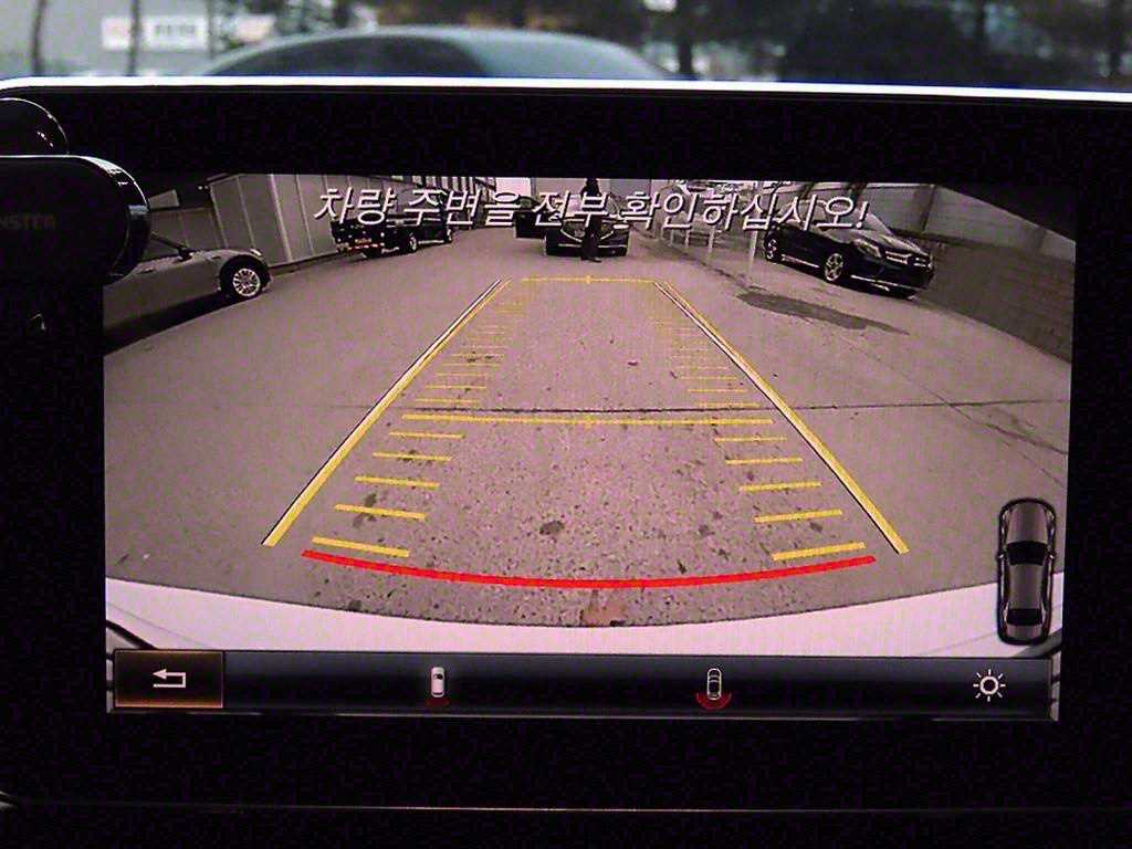 Mercedes Benz C Class 2016 Blanco - Importación desde Corea - HF Imports Iquique - Foto 15