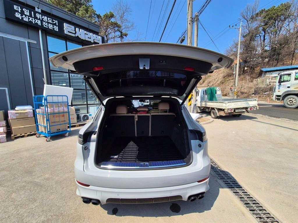 Porsche Cayenne 2022 Gris - Importación desde Corea - HF Imports Iquique - Foto 18