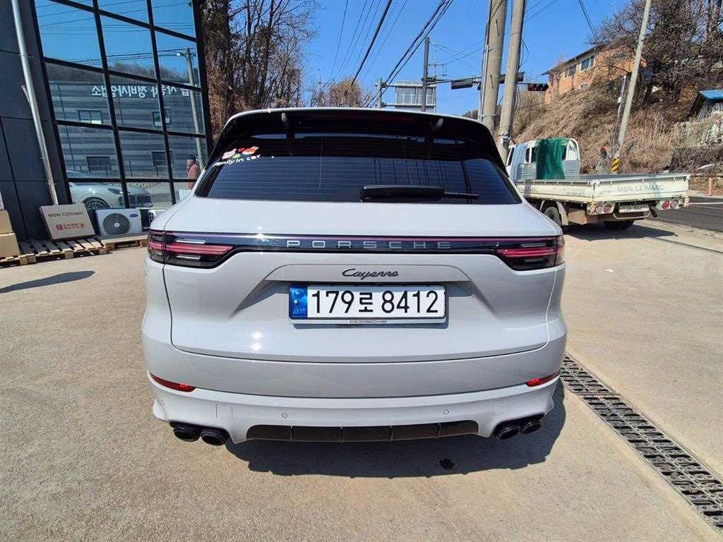 Porsche Cayenne - Vista 6