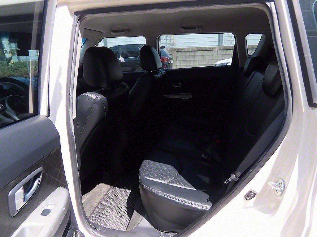KIA Soul - Vista 6