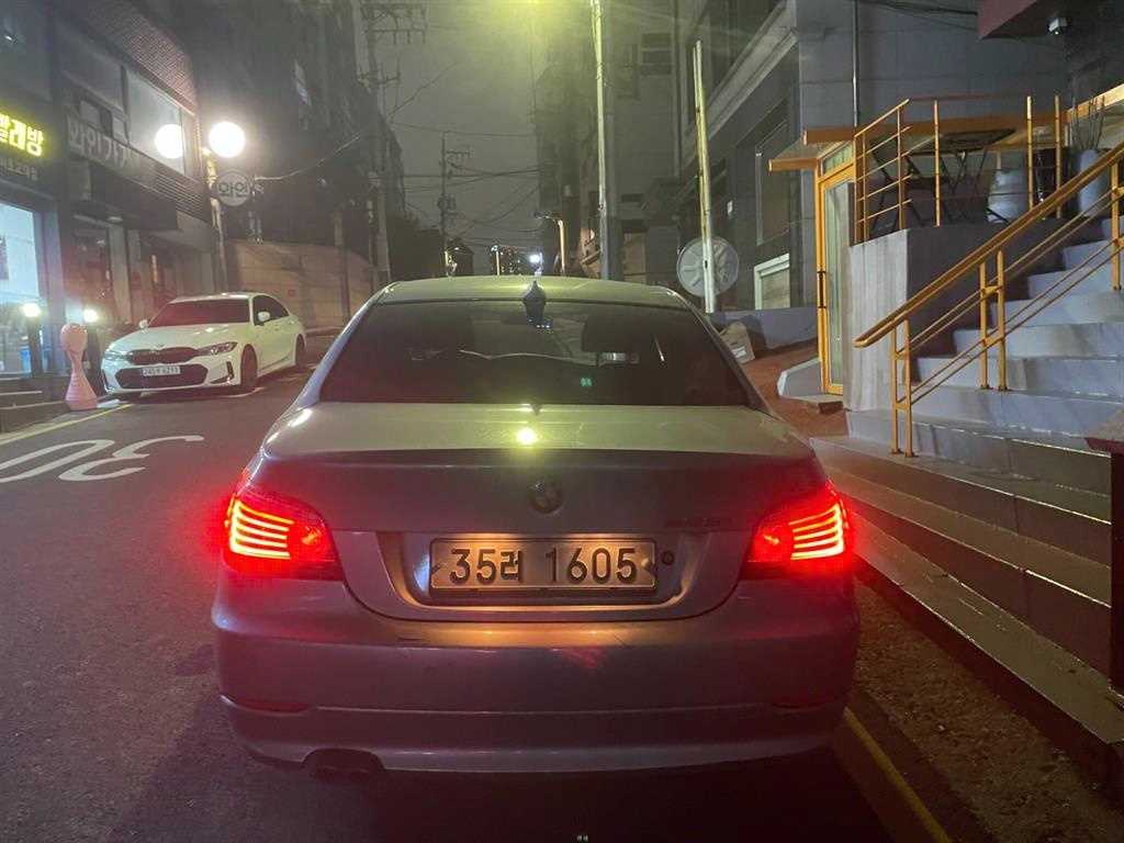 BMW 5 Series - Vista 6