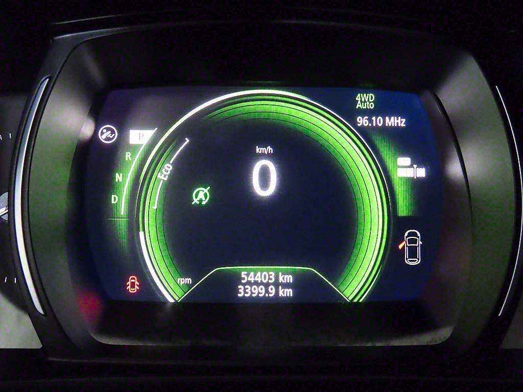 SAMSUNG QM6 - Vista 9