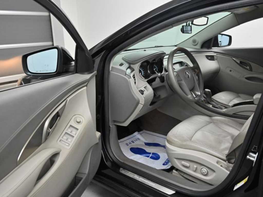 DAEWOO Alpheon - Vista 11