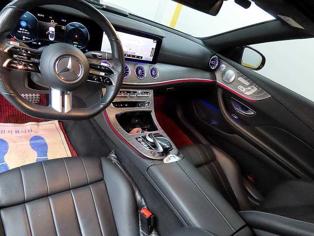 Mercedes Benz E class - Vista 7