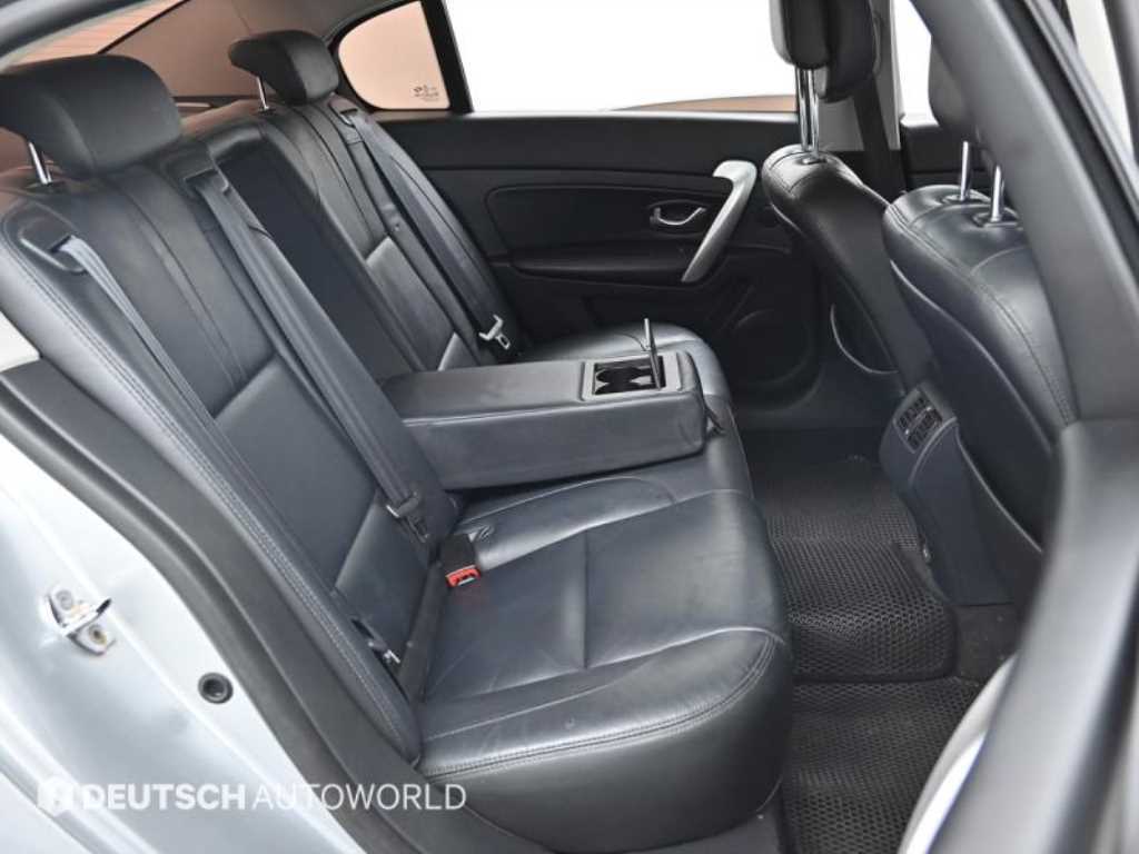 SAMSUNG SM5 - Vista 8