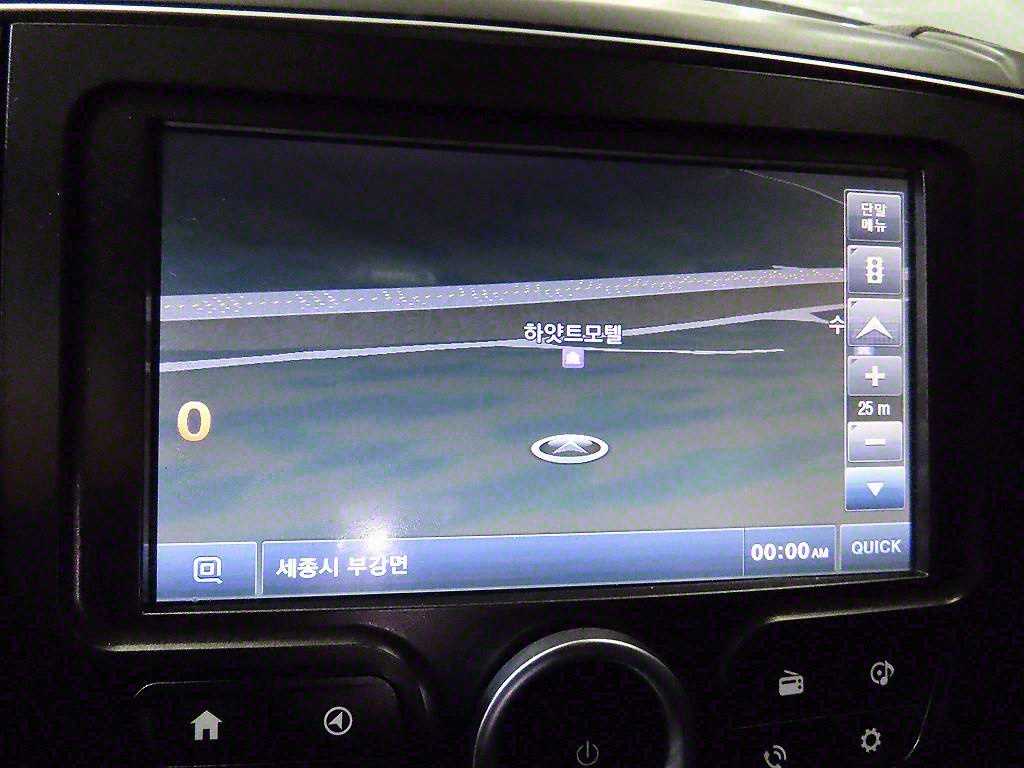 SAMSUNG QM6 2017 Blanco - Importación desde Corea - HF Imports Iquique - Foto 13