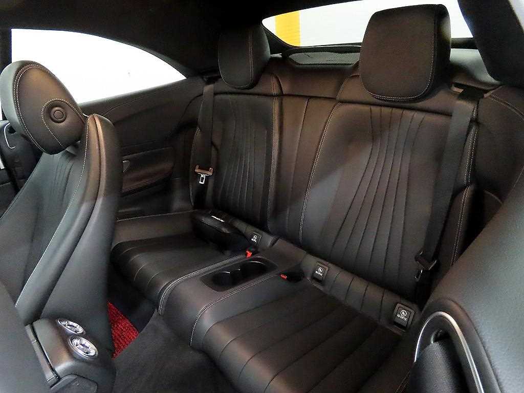 Mercedes Benz E class - Vista 6