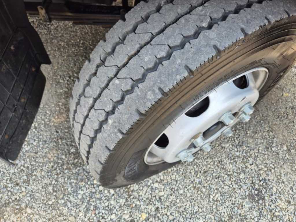 medium and large cargo apChoukJingae - Vista 11