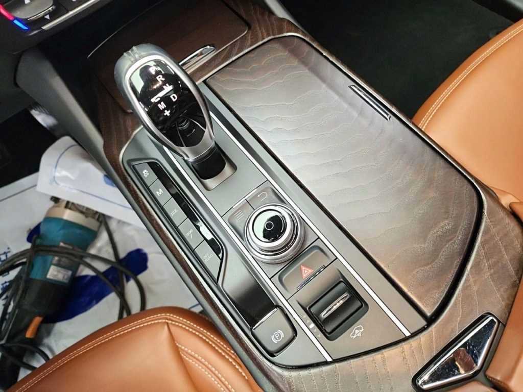 Maserati Levante - Vista 8