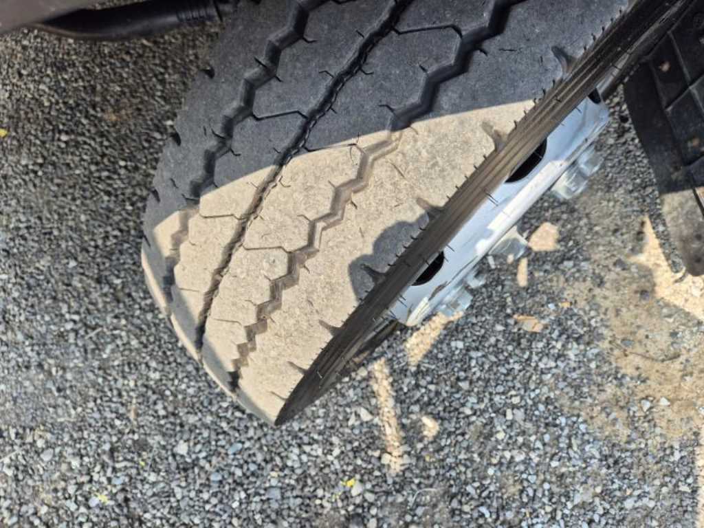 medium and large cargo apChoukJingae - Vista 9