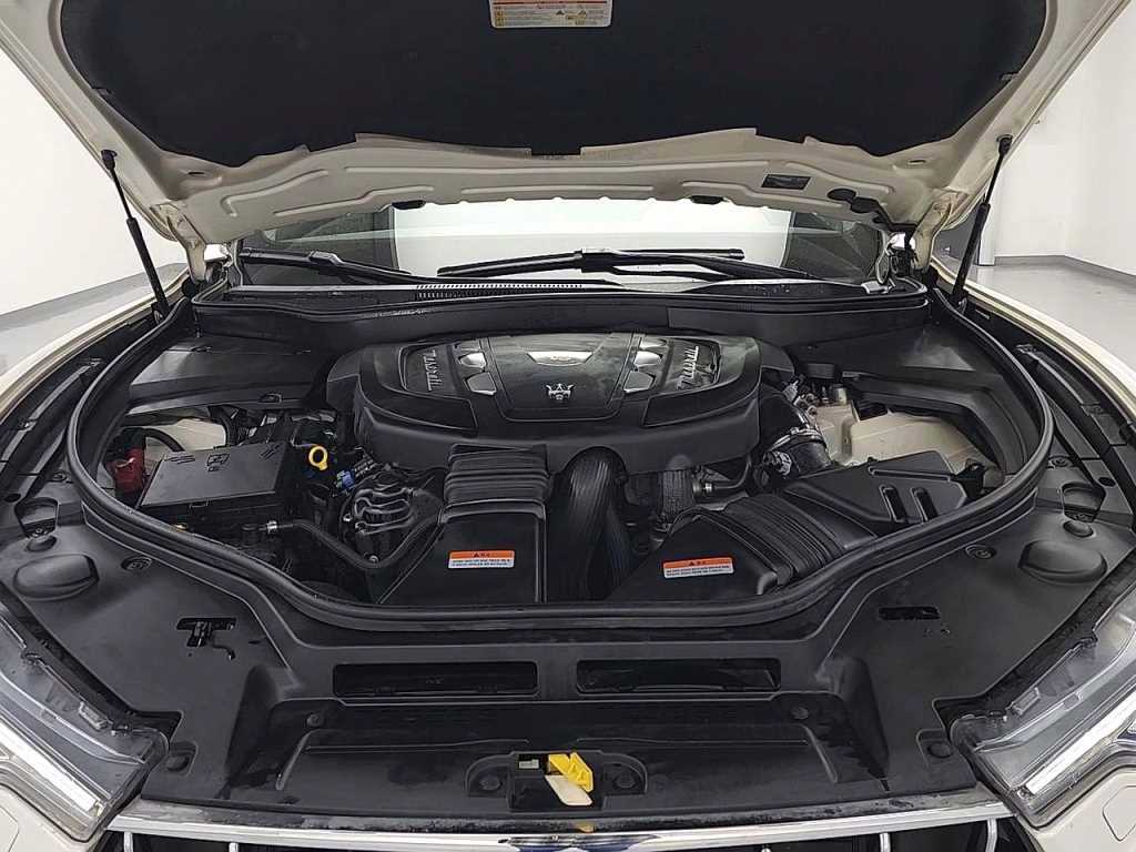 Maserati Levante - Vista 5